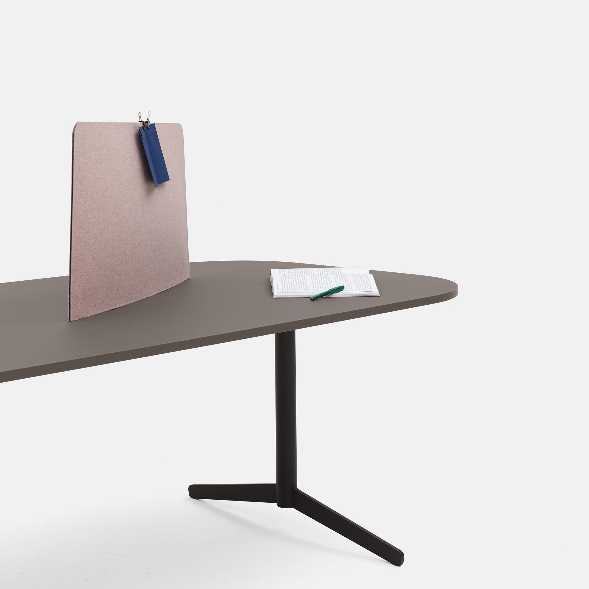 Callmill Rmg Table Screen The Ease Table Screen - Pacific Prop Tech
